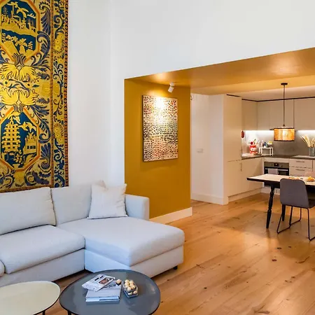 Stylish Near Timeout Market