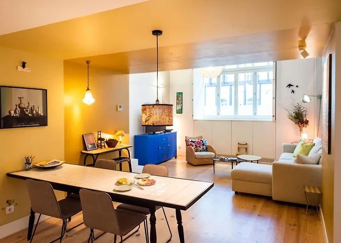 Stylish Near Timeout Market 아파트 *