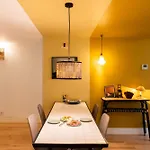 Stylish Near Timeout Market *
